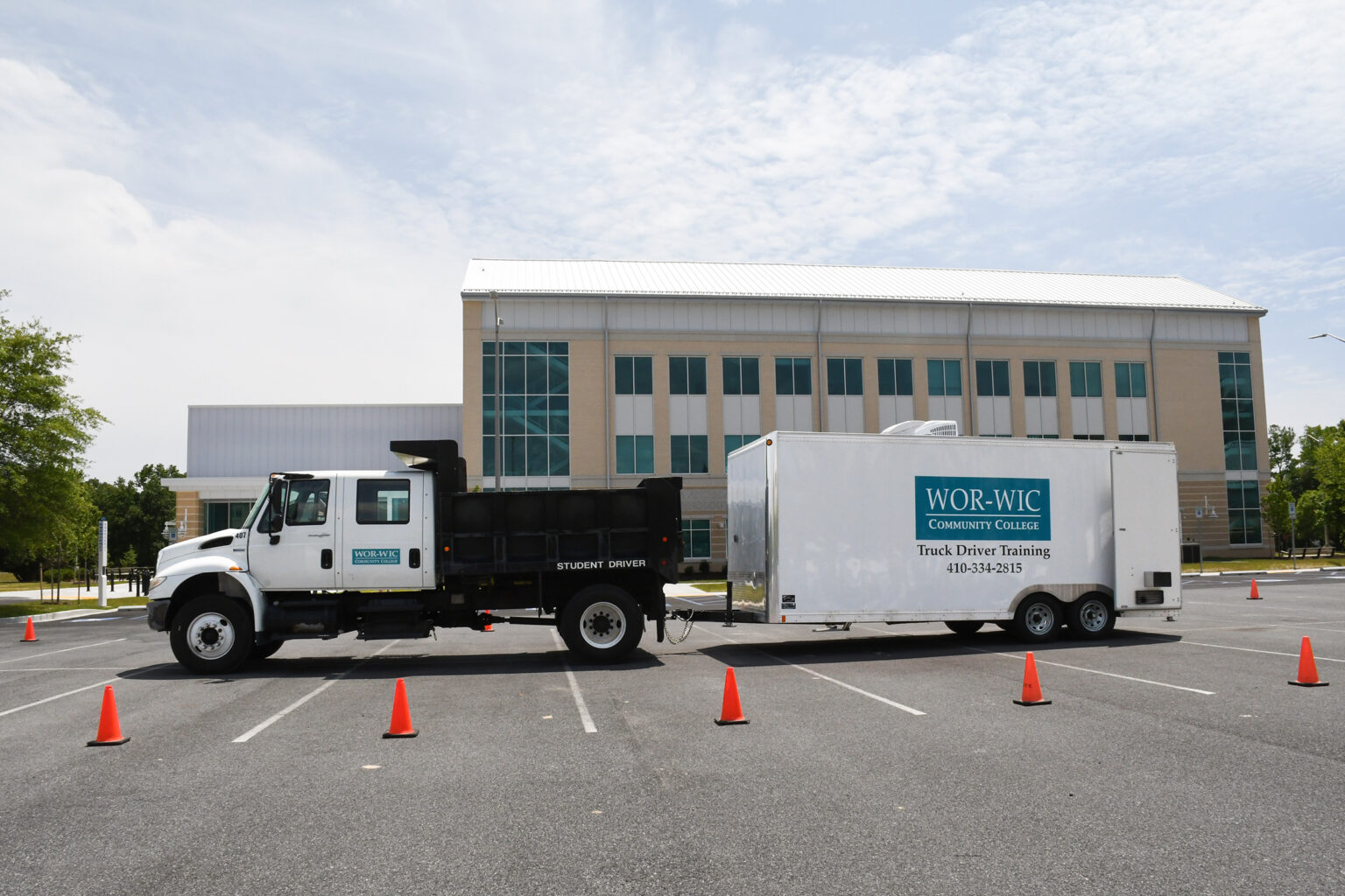 Grant funds workforce training for heavy equipment operators, CDL u003e Wor ...